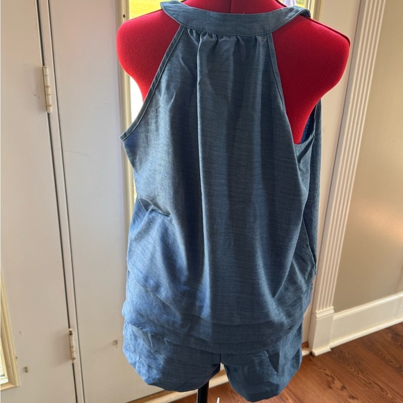 SHEIN Blue V-Neck Tank Top and shorts - Picture 3 of 7